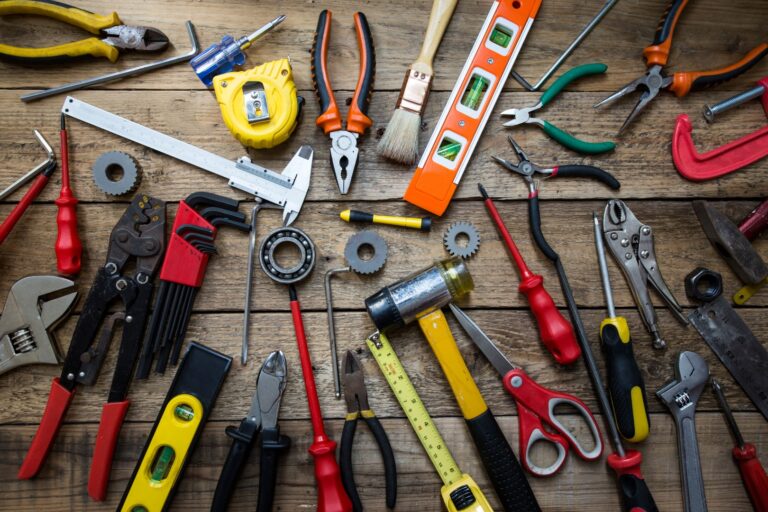 شركة مظلات الخليج  لخدمات الصيانة العامة والاعمال الفنية في الامارات